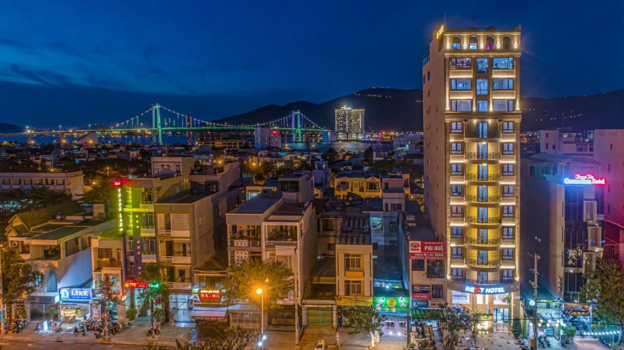 Rest Hotel & Apartment Дананг Екстериор снимка