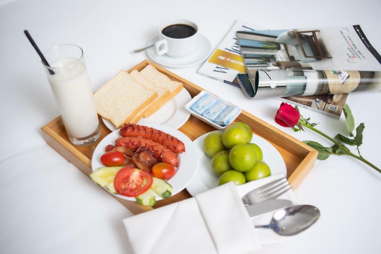 Rest Hotel & Apartment Дананг Екстериор снимка