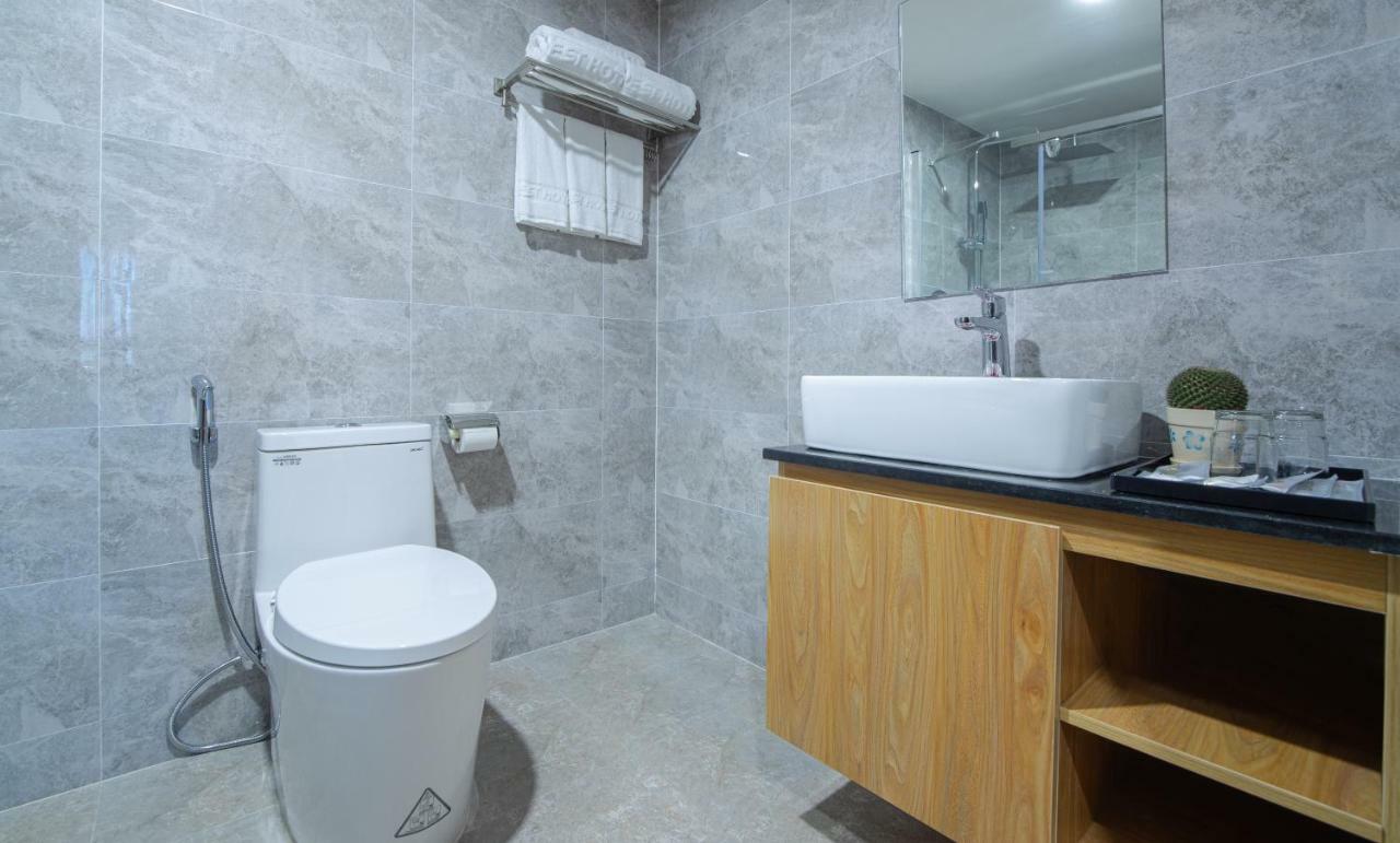 Rest Hotel & Apartment Дананг Екстериор снимка