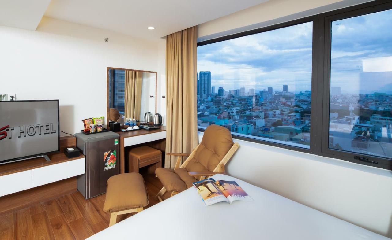 Rest Hotel & Apartment Дананг Екстериор снимка